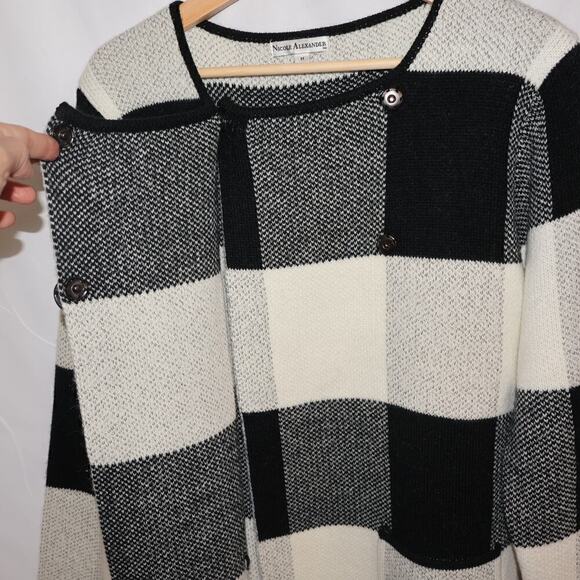 Nicole Alexander Sz M Sweater Jacket, Black White Tunic Snap closure Buttons - Picture 14 of 16